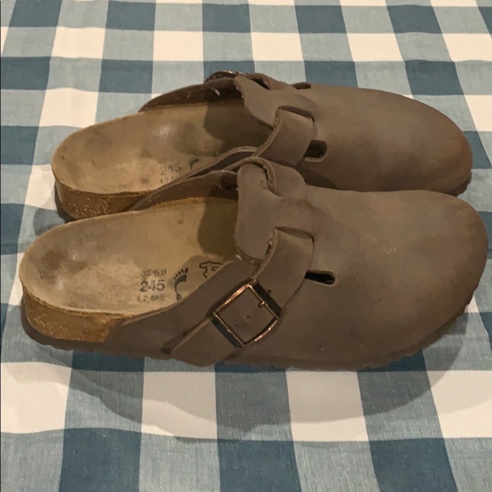 Birkenstock's - Boston Oiled Suede